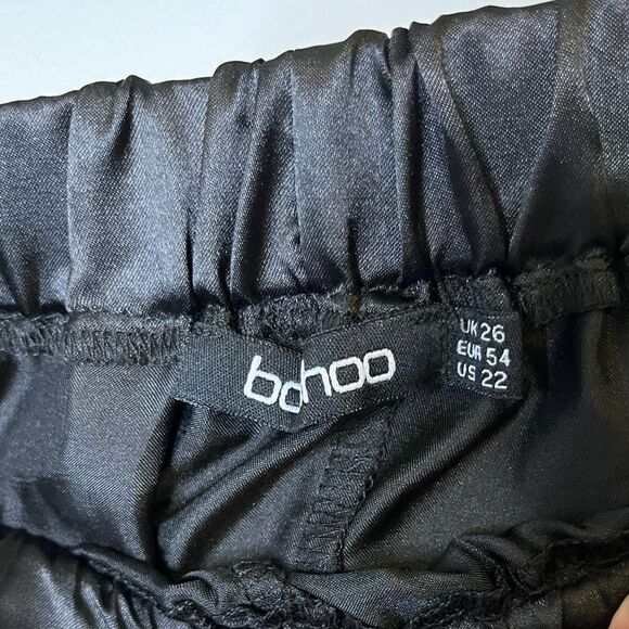 Boohoo Black Two-Piece Tank and Shorts Pajama Set Size 22 - Picture 12 of 14